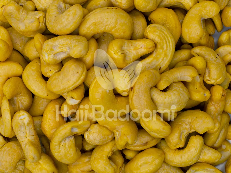 بادام هندی سایز 320 شور لوکس با اندازه یکسان و مرتب