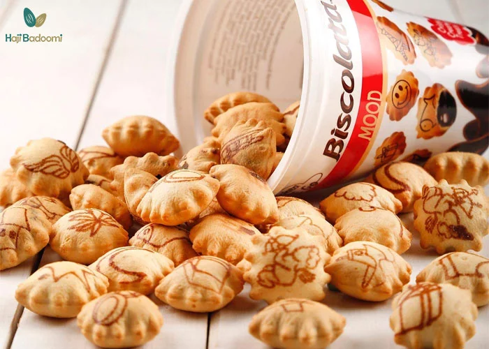 انواع بیسکویت کاکائویی خارجی: بیسکویت خارجی شکلاتی biscolata