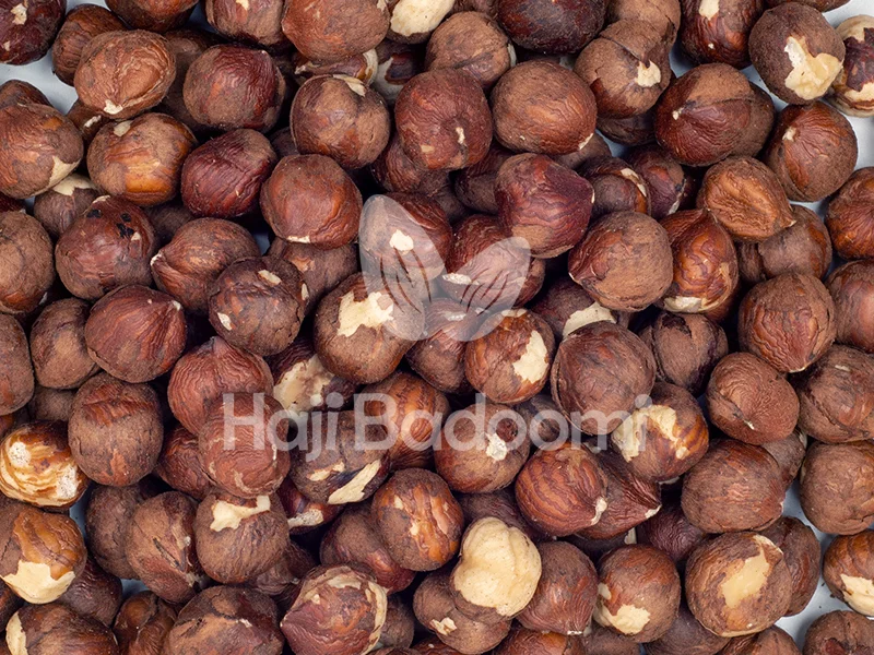خرید مغز فندق خارجی خام اعلا از آجیل فروشی اینترنتی حاجی بادومی