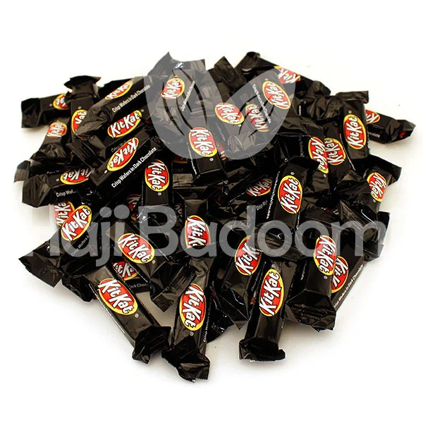 نمایی از شکلات مینی کیت کت دارک