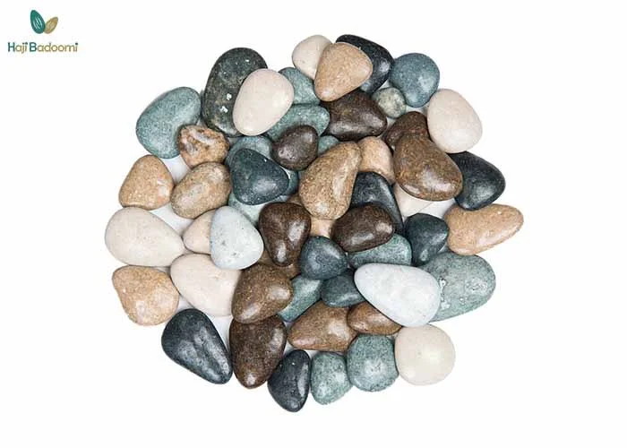 4. دراژه سنگی، تداعی کننده سنگهای کف رودخانه