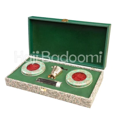باکس هدیه زعفران دو مثقال طرح ترمه و چرم سبز