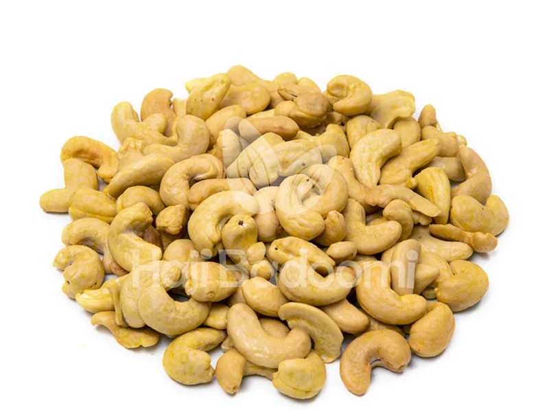 بادام هندی سایز 240 شور یک دست و مرتب بدون شکستگی