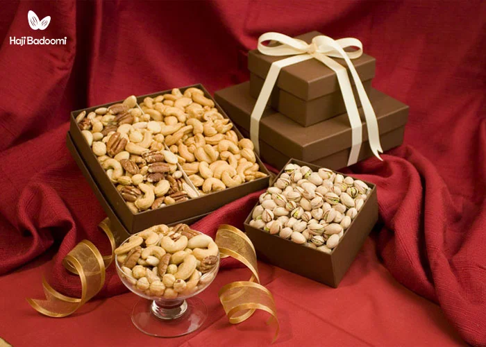 باکس آجیل در آجیل فروشی آنلاین حاجی بادومی